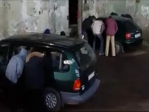 Azumi veut avaler ap ...