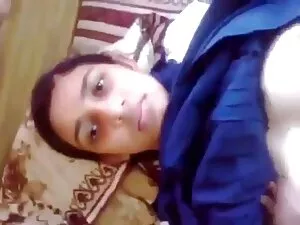 Fille mange la eroti ...