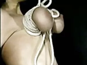 Jeune film erotique  ...
