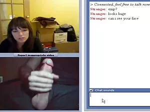 Jeune fille mangeant ...