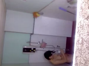 - fille sexy jouant  ...